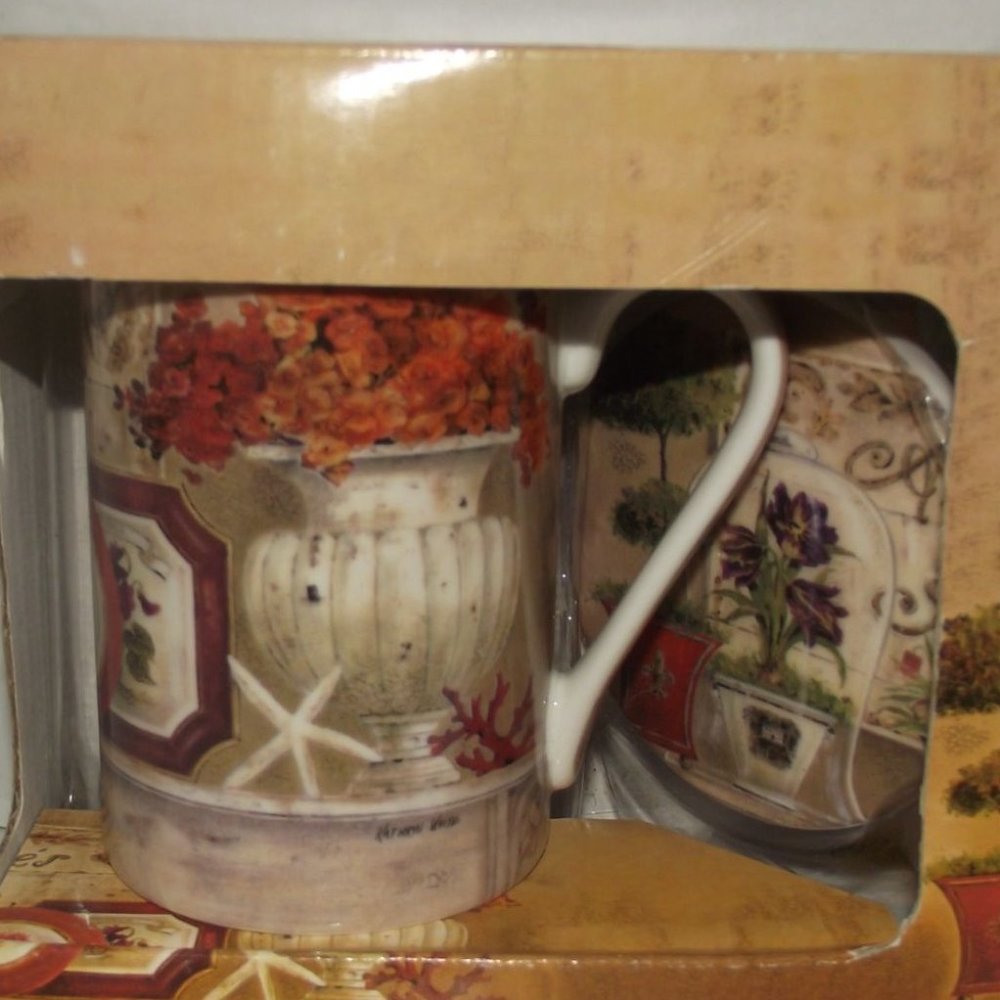 Kent Pottery Porcelain Coffee/Teacup w/Lid/Coaster Designed by Karen White